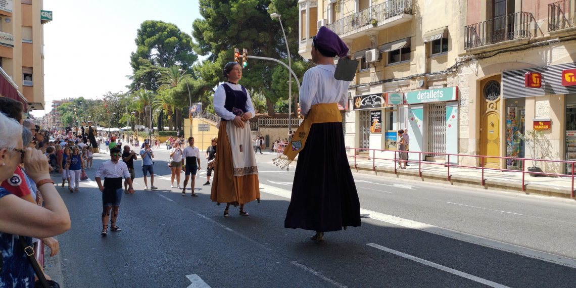 #Fotogaleria: trobada de gegants a Tortosa