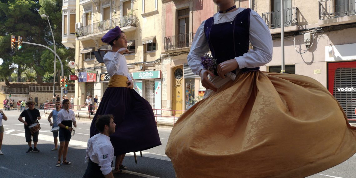 #Fotogaleria: trobada de gegants a Tortosa