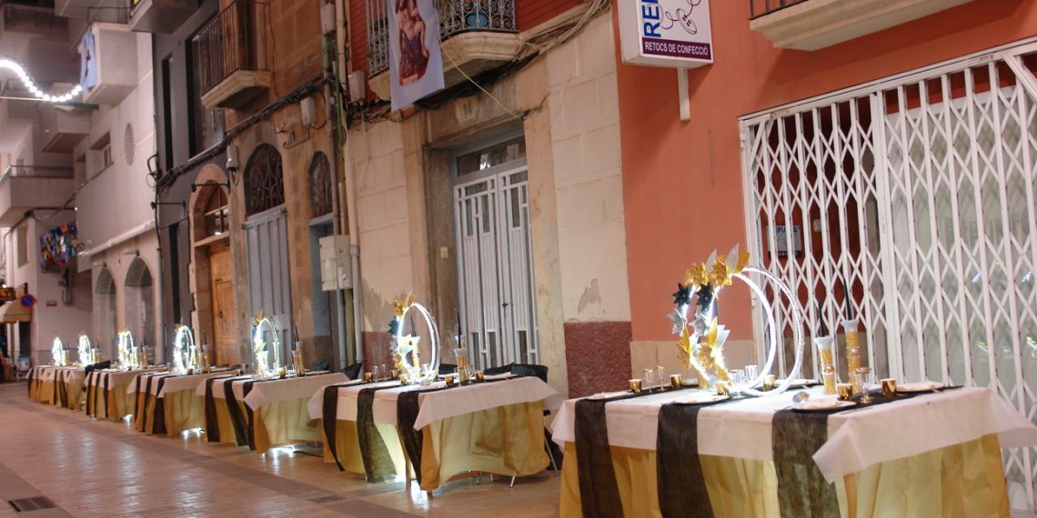 #Fotogaleria: Ulldecona s’engalana per les Quinquennals