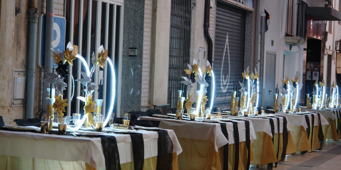 #Fotogaleria: Ulldecona s’engalana per les Quinquennals