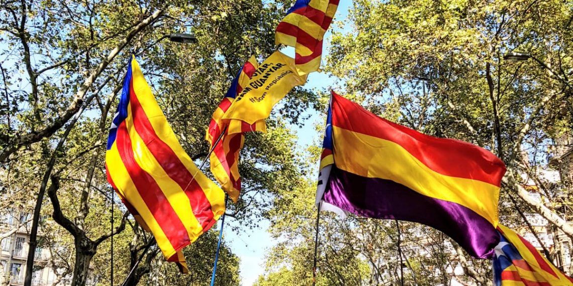 #Fotogaleria: La manifestació de la Diada des del tram ebrenc