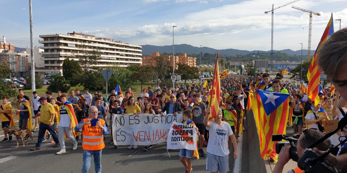 #Fotogaleria: Multitudinària manifestació a Tortosa per la vaga general del 18-O