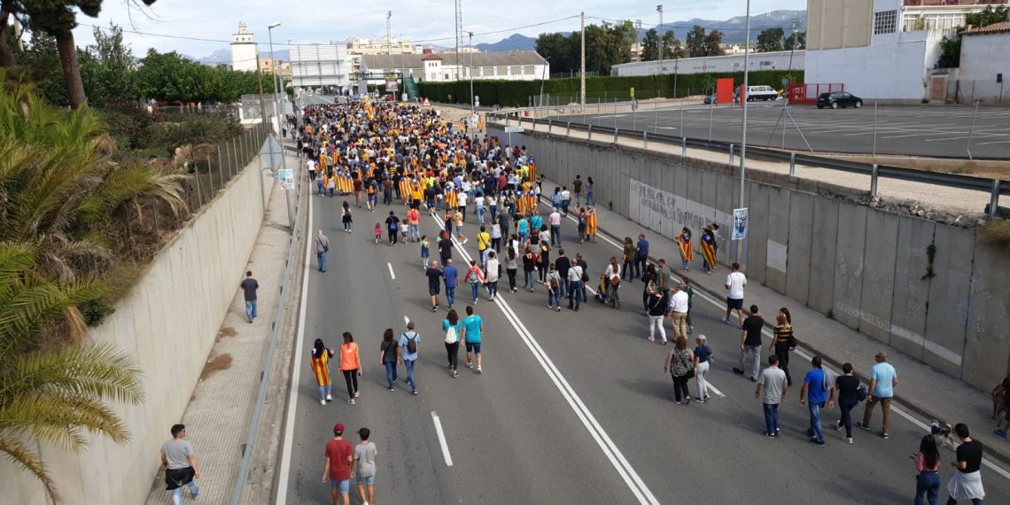 #Fotogaleria: Multitudinària manifestació a Tortosa per la vaga general del 18-O