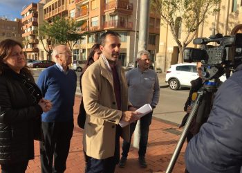 Un carril bici al passeig de l’Ebre i conservar les naus de l’estació, propostes de Movem