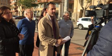 Un carril bici al passeig de l’Ebre i conservar les naus de l’estació, propostes de Movem