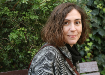 L’ampostina Maria Climent publica ‘Gina’, la seua primera novel·la, en català i en castellà