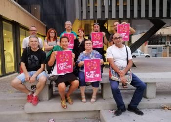 Autobusos des d’Amposta per assistir a la manifestació contra la Llei Aragonès