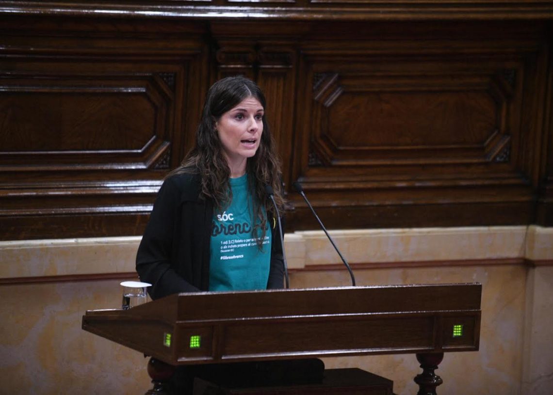 La reivindicació ebrenca de Mònica Sales: ‘Som, sentim, bateguem i reivindiquem’