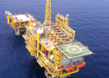 Junts, ERC i els comuns pacten les conclusions de la comissió del Castor