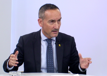 Instal·laran un molí de vent a un port ebrenc i plaques solars a la confraria de la Ràpita