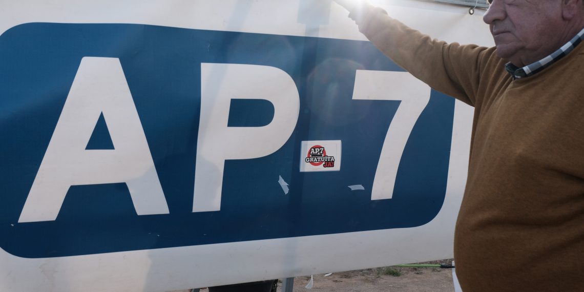 #Fotogaleria: Així va ser l’últim tall de l’N-340 per la gratuïtat de l’AP-7