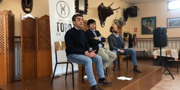 Així ha sigut ‘l’alternativa’ de la Fundación Toro de Lidia a Alfara de Carles