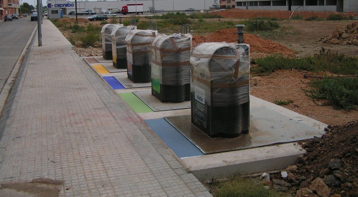 Els contenidors soterrats ja no estan de moda