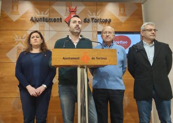 Movem culpa PSC i ERC de frustrar el canvi, però manté l’oferta de moció de censura