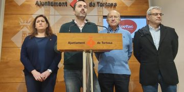 Movem culpa PSC i ERC de frustrar el canvi, però manté l’oferta de moció de censura