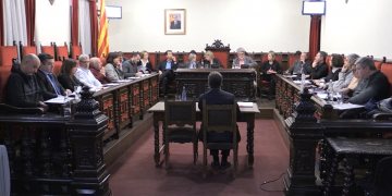 Vox denunciarà l’Ajuntament de Tortosa si no penja el retrat del rei en un lloc preferent