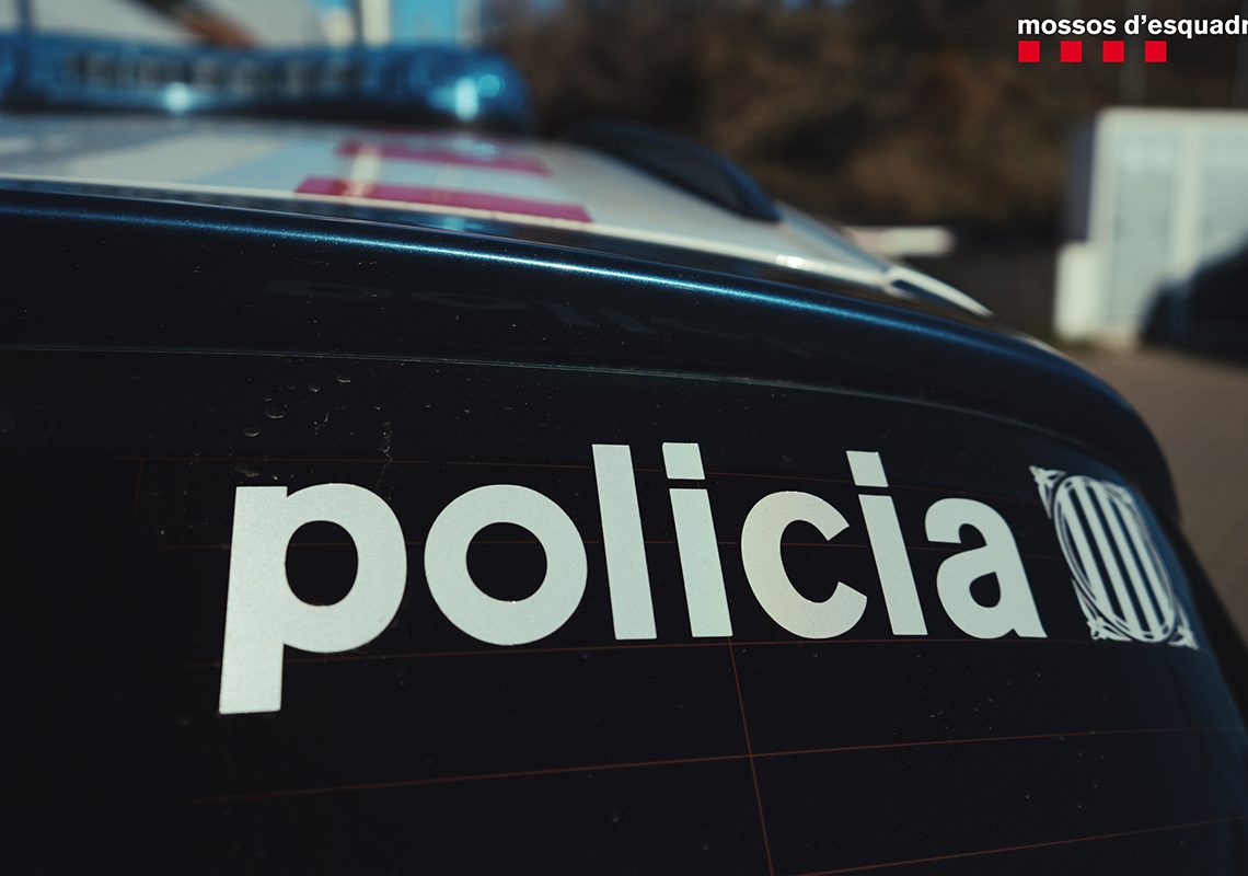 [#FakeNews] Dos incidents aïllats alimenten un rumor sobre ganivetades a Tortosa