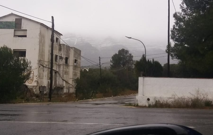 #Fotogaleria Les imatges del temporal de neu i pluja a les Terres de l’Ebre