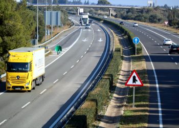 Primer accident molt greu a l’AP-7 ebrenca des de l’aixecament dels peatges
