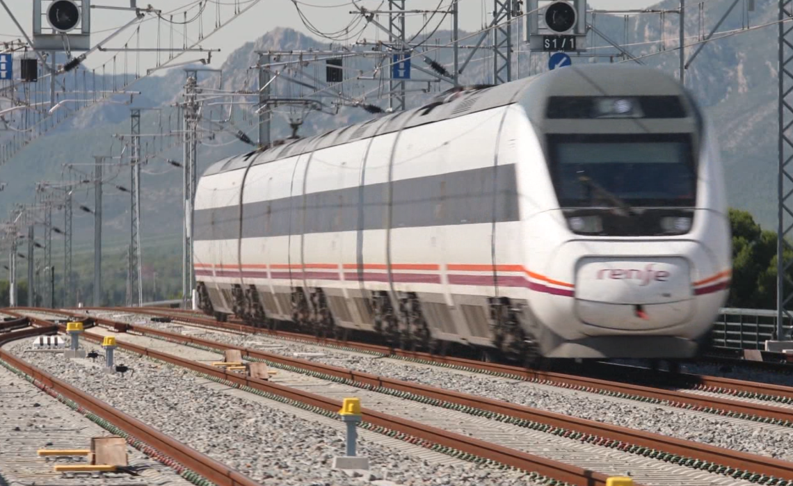 L’Avant permet viatjar a preus de regional entre Tortosa i Camp de Tarragona