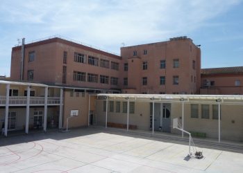 Els centres d’FP de l’Ebre donen el seu material epidemiològic als hospitals