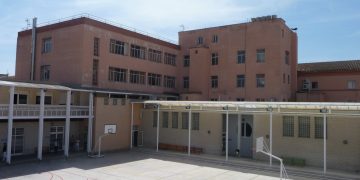 Els centres d’FP de l’Ebre donen el seu material epidemiològic als hospitals