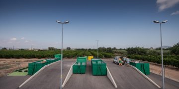 Tortosa reobre la deixalleria però manté aturats la mòbil i recollida de voluminosos