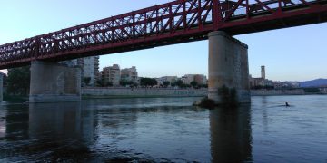 ‘Lo pont de l’angúnia: Tortosa, 1938’, per Roc Salvadó