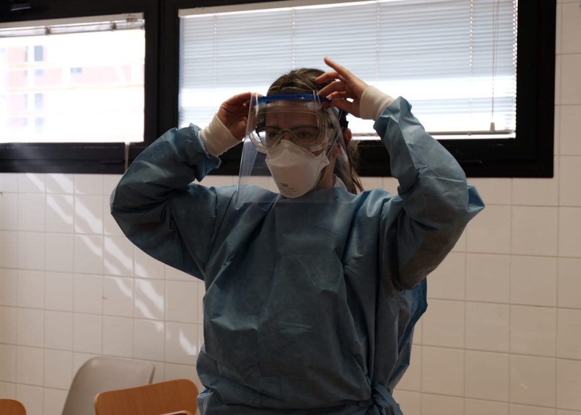 [#Fotogaleria] Així es fan les proves PCR als CAP de les Terres de l’Ebre