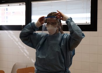 [#Fotogaleria] Així es fan les proves PCR als CAP de les Terres de l’Ebre