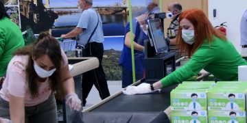 [#Fotogaleria] Family Cash obre a Amposta el seu primer hipermercat a Catalunya, tot i el coronavirus