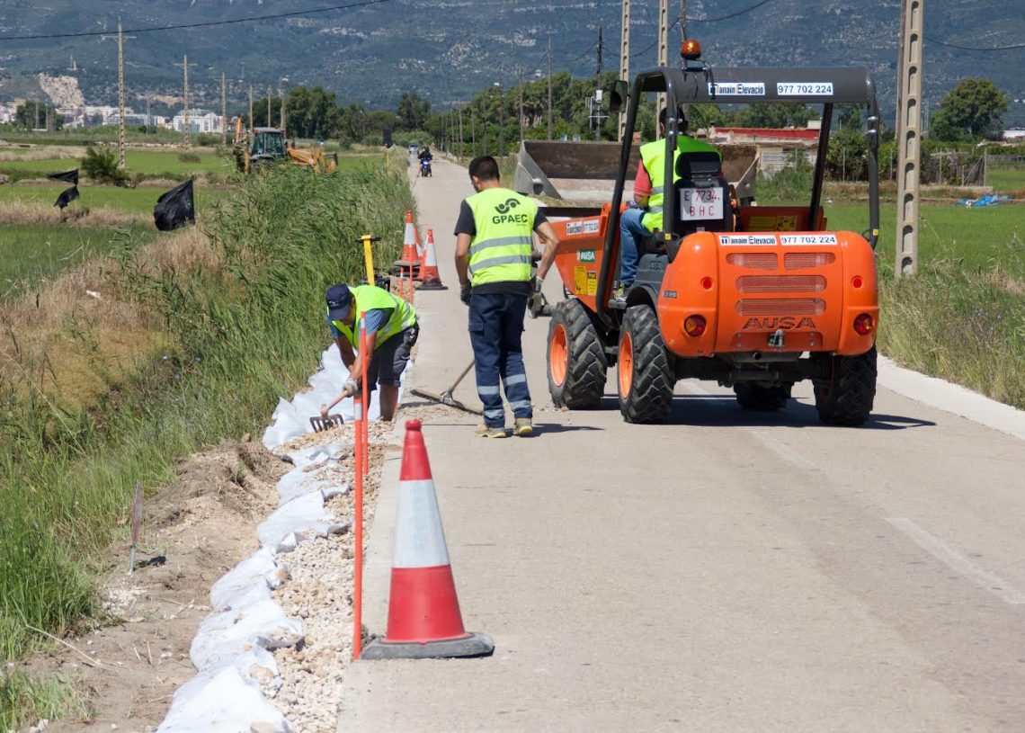 Amposta i la Ràpita comencen les obres d’emergència a la carretera del Poblenou