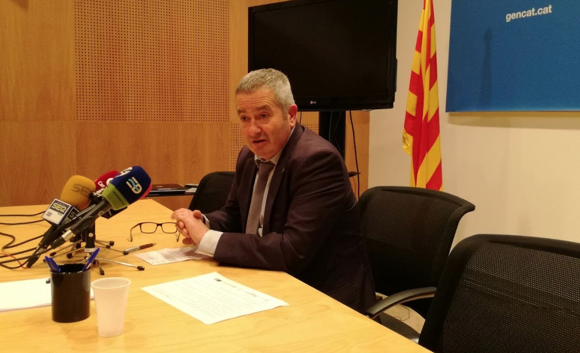 Xavier Pallarès, Mònica Sales, Joan Pere Gómez, Irene Negre i Manel Masià donen suport al manifest de Puigdemont