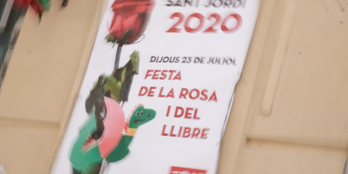 [#Fotogaleria] Un SantJordi d’estiu a Tortosa