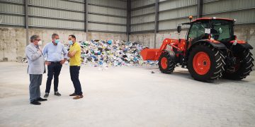 La planta de transferència de l’Aldea ja pot gestionar 4.000 tones d’envasos cada any