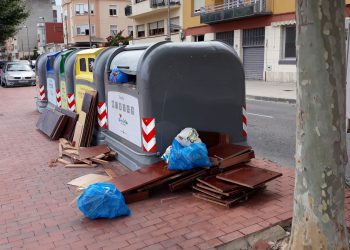 [#Fotogaleria] Tortosa sanciona més de 30 abocaments de deixalles fora de contenidors