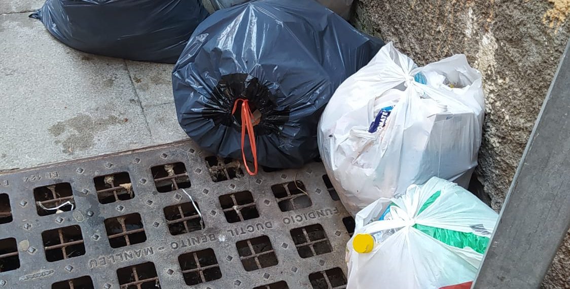 [#Fotogaleria] Tortosa sanciona més de 30 abocaments de deixalles fora de contenidors