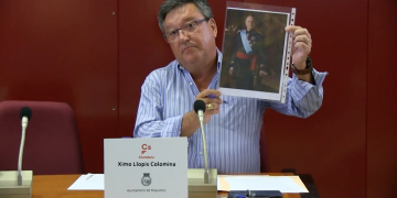 Llopis (Ciutadans) defensa Joan Carles al ple en què Roquetes li retira els honors a l’emèrit