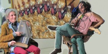 Arrenca Eufònic 2020 amb ‘Orbiten’, l’espectacle de poesia i pop electritzant d’Enric Casasses i Don Simón & Telefunken