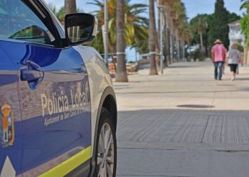 Una desena de sancions per consum d’alcohol al carrer i molèsties de soroll a la Ràpita