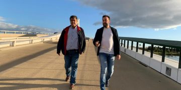 Deltebre i Sant Jaume d’Enveja il·luminaran el pont Lo  Passador per celebrar els 10 anys