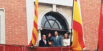 Tortosa revoca la medalla d’or al rei emèrit, amb l’abstenció del PSC i el no de Ciutadans