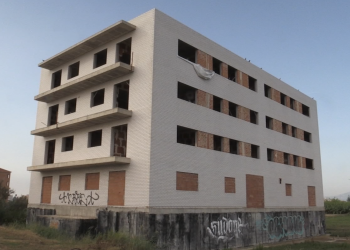 El govern de Deltebre vol regular els habitatges buits per fomentar el lloguer