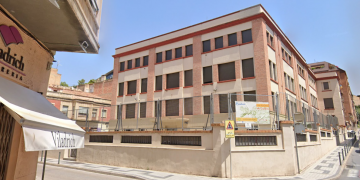 Confinen un altre grup a l’escola de Móra d’Ebre i un al col·legi Consolació de Tortosa