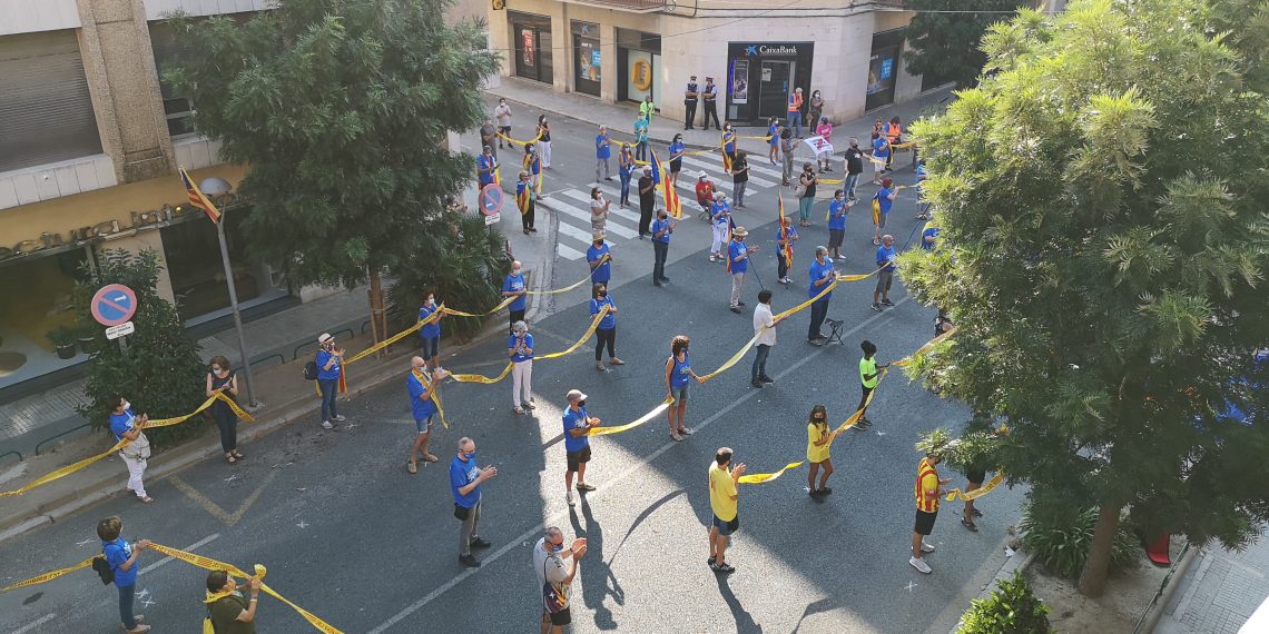 [#Fotogaleria] La concentració sobiranista de Tortosa per la Diada
