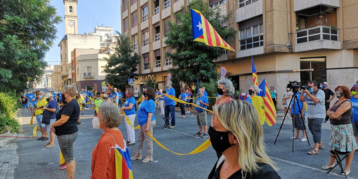 [#Fotogaleria] La concentració sobiranista de Tortosa per la Diada