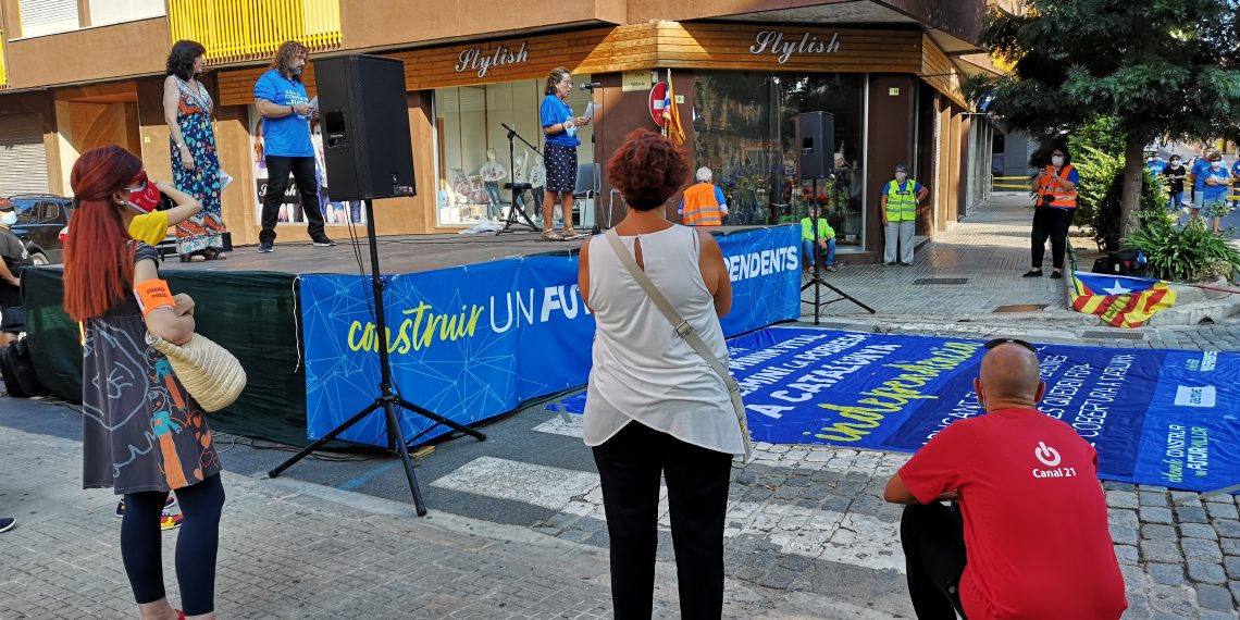 [#Fotogaleria] La concentració sobiranista de Tortosa per la Diada