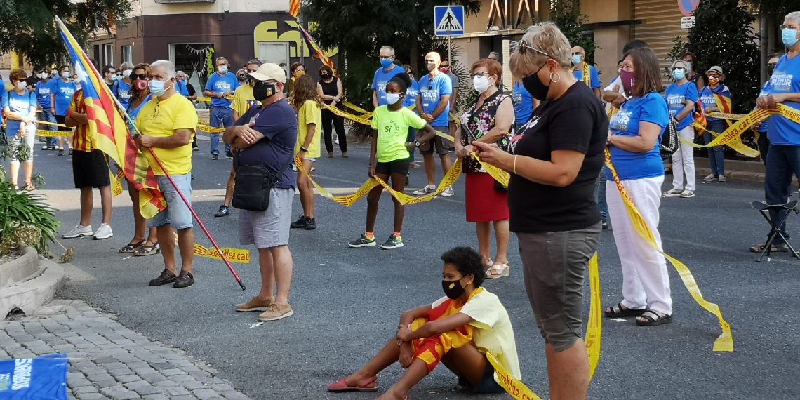 [#Fotogaleria] La concentració sobiranista de Tortosa per la Diada