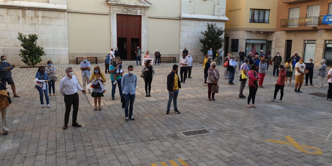 📷 Concentracions a Tortosa i Amposta per la inhabilitació del president del Govern