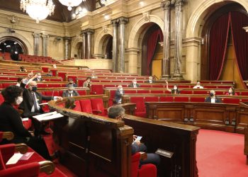 L’abstenció del govern i el no del PSC tomben les propostes dels comuns sobre l’Ebre